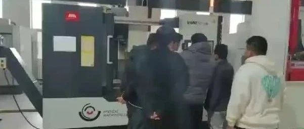 济南匠人匠心科技教育